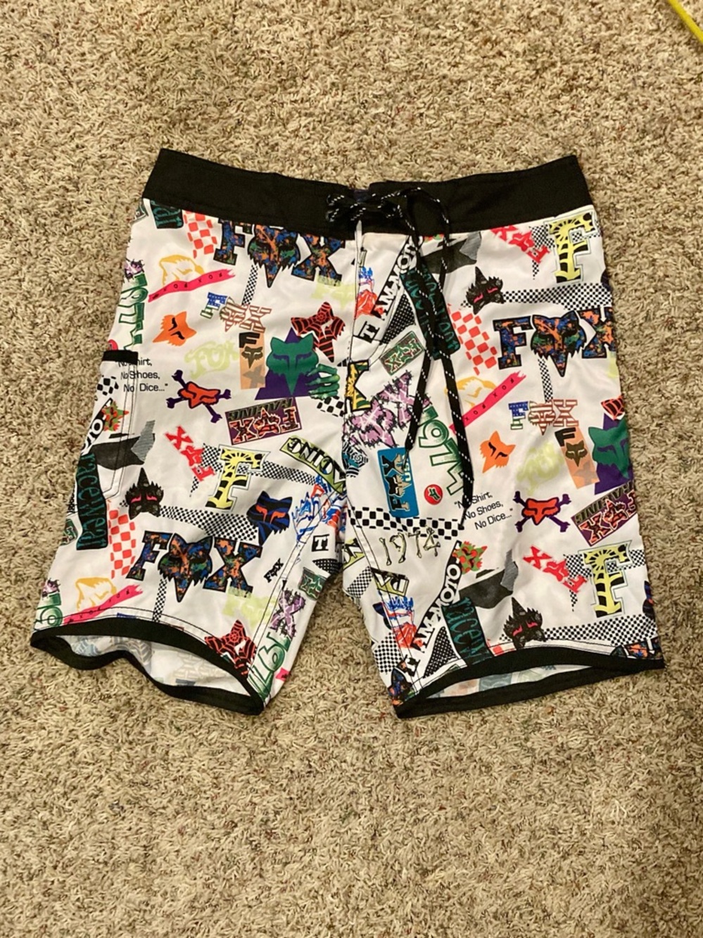 FOX RACING MENS BOARD SHORTS NWOT